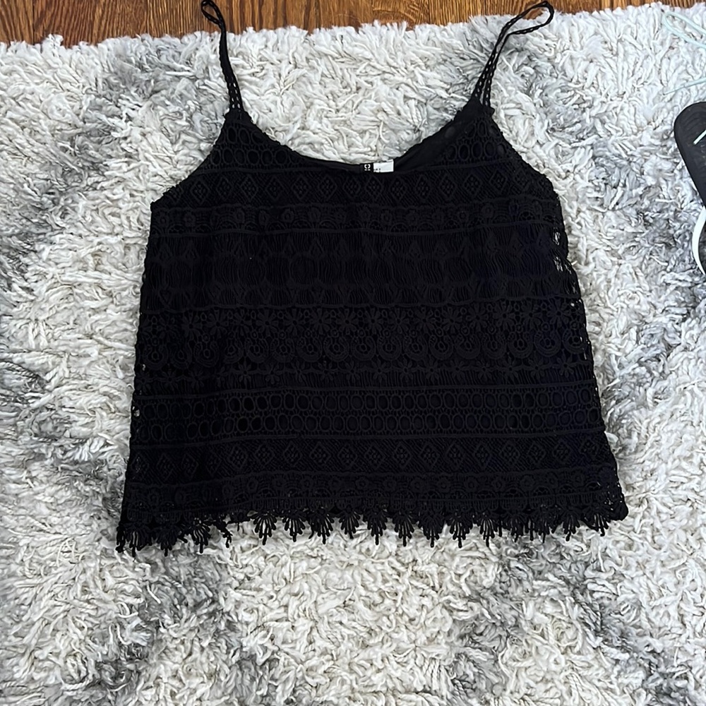black lace tank top